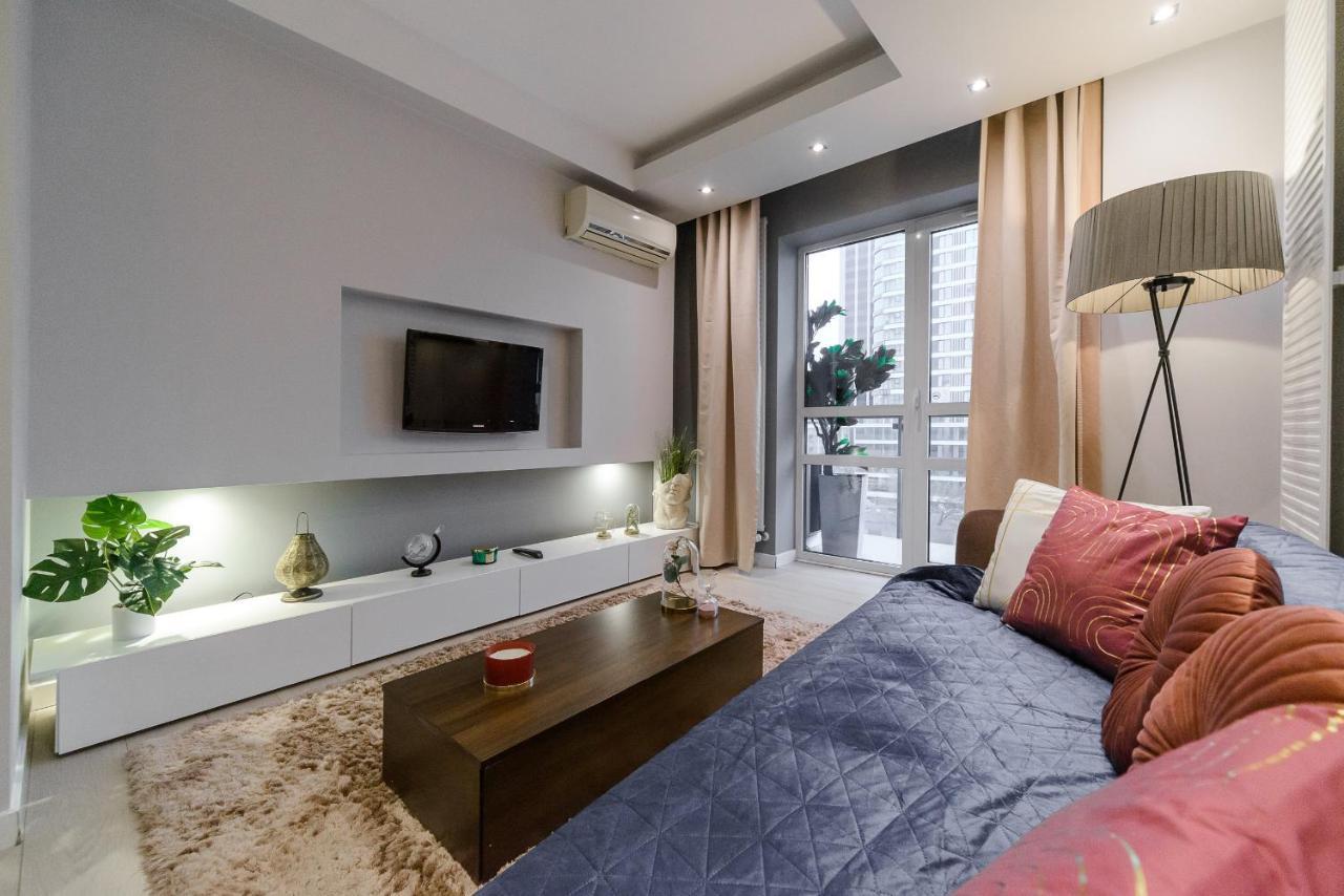 Luxury Apartments In Platinum Tower Varsovie Extérieur photo