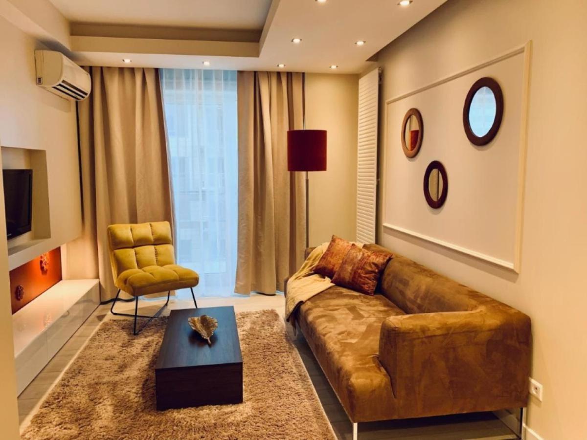 Luxury Apartments In Platinum Tower Varsovie Extérieur photo