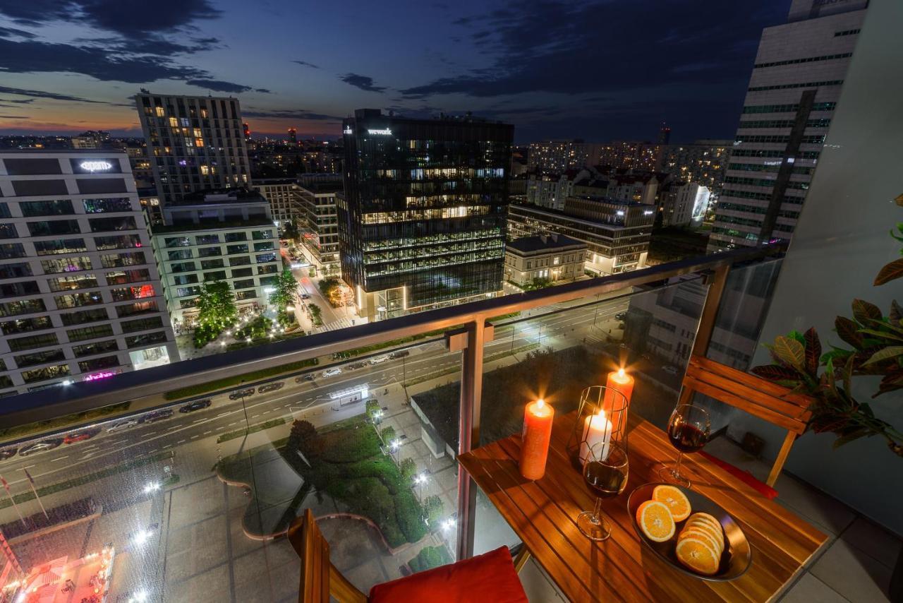 Luxury Apartments In Platinum Tower Varsovie Extérieur photo