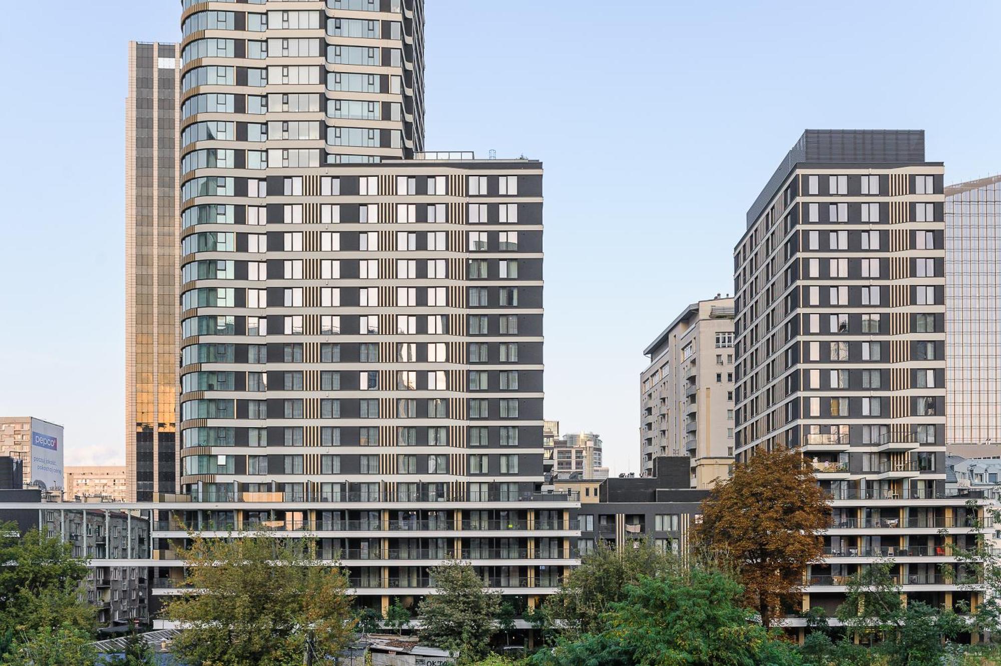 Luxury Apartments In Platinum Tower Varsovie Extérieur photo