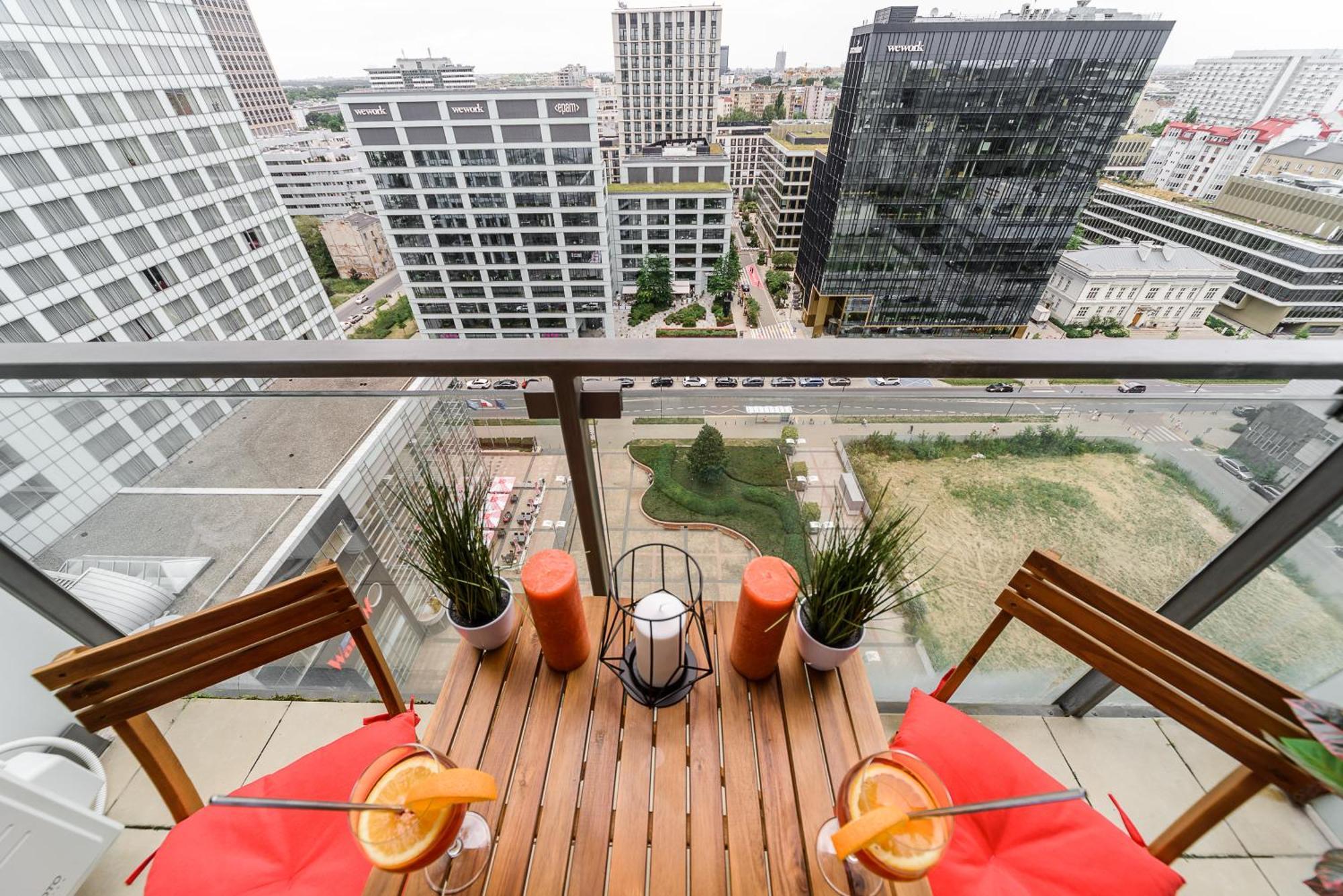 Luxury Apartments In Platinum Tower Varsovie Extérieur photo