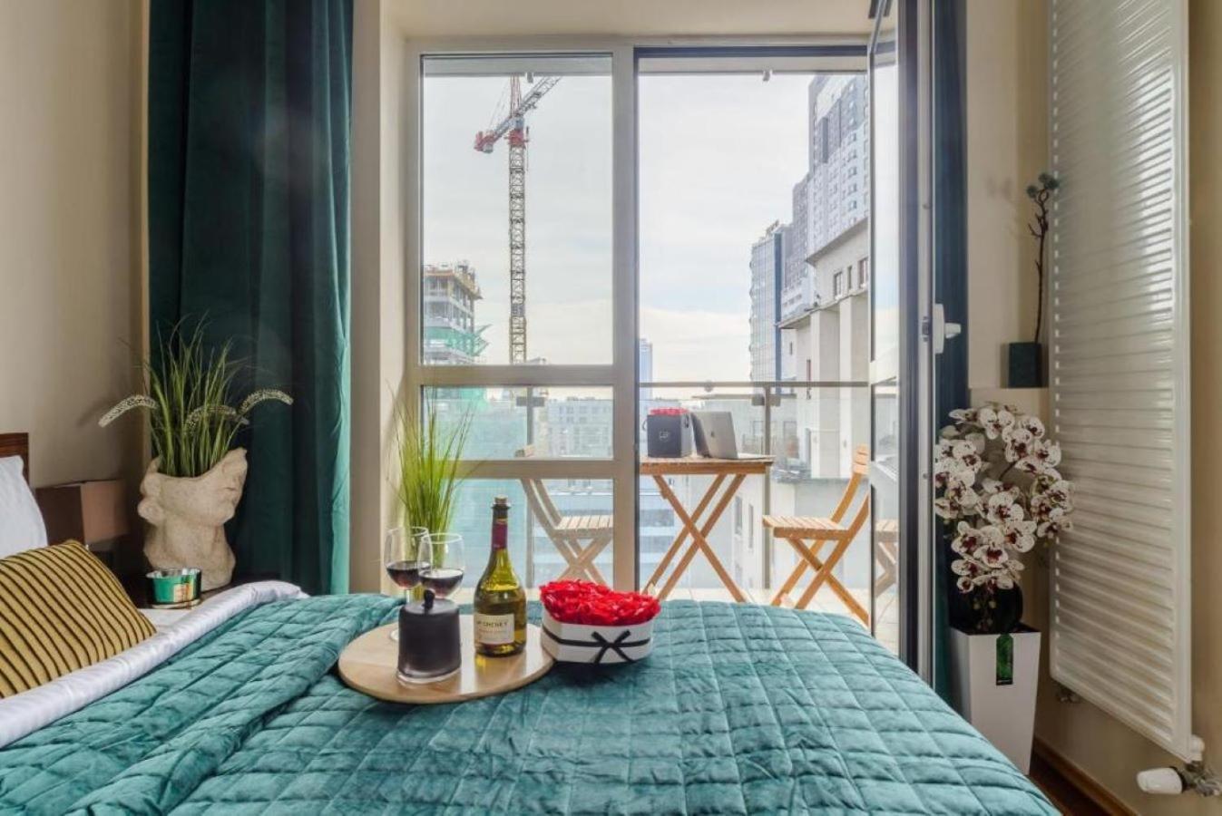 Luxury Apartments In Platinum Tower Varsovie Extérieur photo
